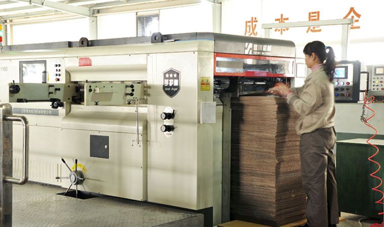 ֽ���Զ�ģ�л�,�������װӡˢ���޹�˾�����˿��Ƽӹ�������ҵ